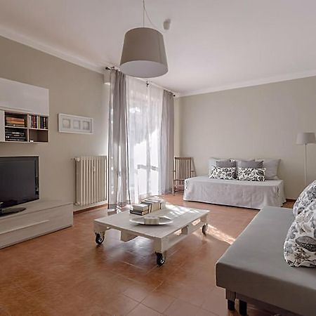 Natural Chic - Close To City Center And Beach - Parking 代森扎诺-德尔加达 外观 照片